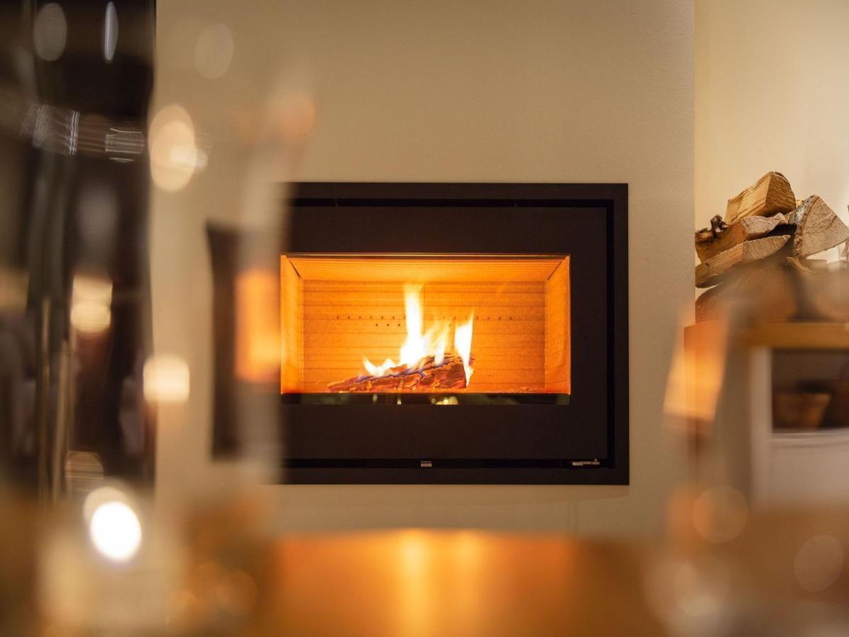 Reetland Am Meer - Premium Reetdachvilla Mit 2 Schlafzimmern, Sauna Und Kamin E04 Dranske Exteriér fotografie